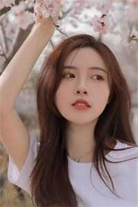 畅销巨著重回末世一年前，华国起飞她躺平